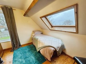 Photo 6- click for photo gallery